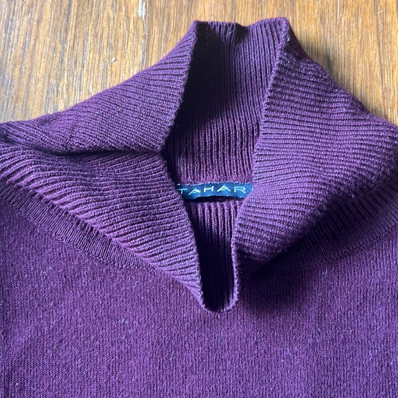 T Tahari. Perfect fall turtleneck. - Picture 4 of 6